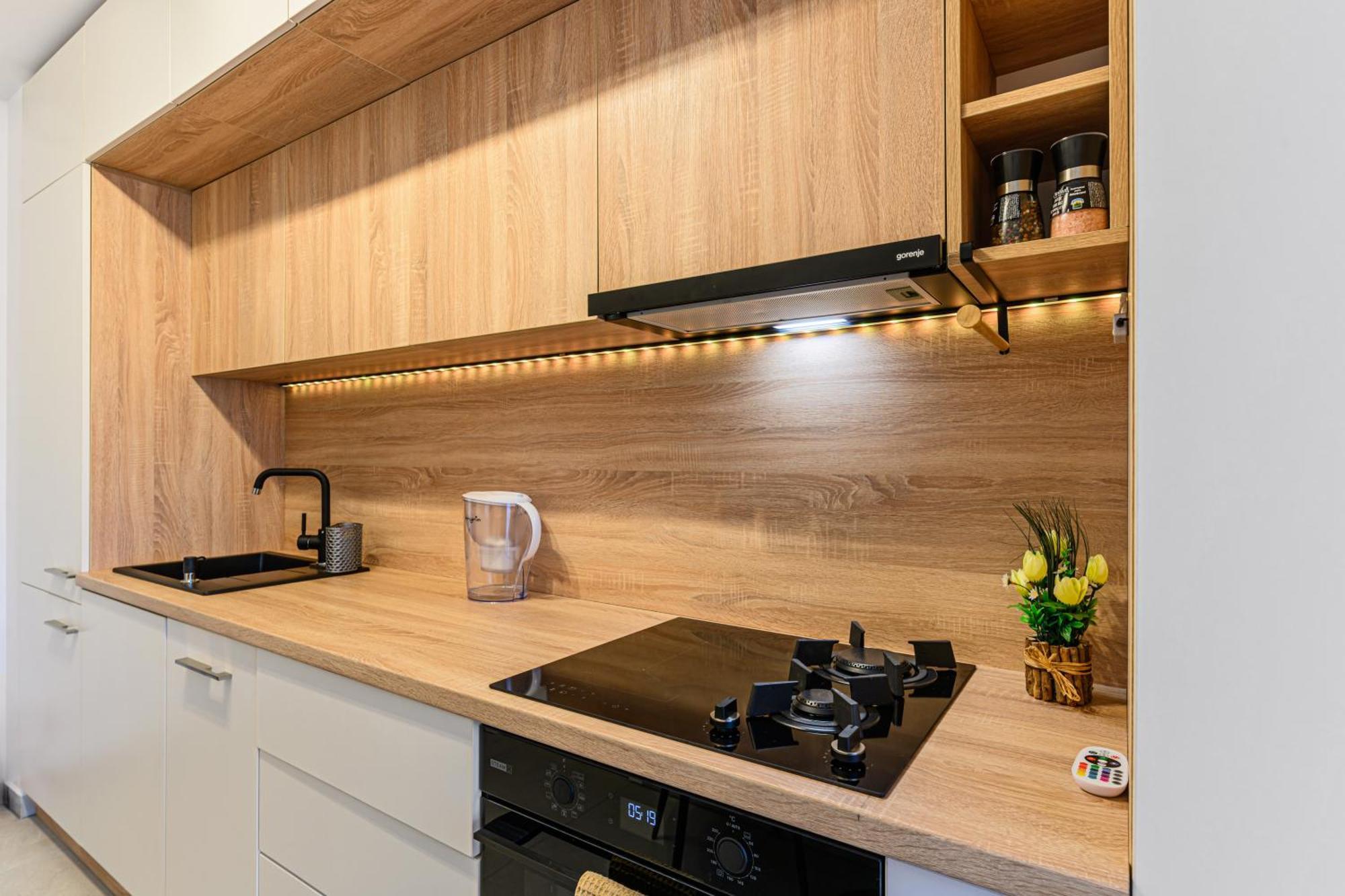 Mountain View Retreat Apartment - Braşov Buitenkant foto