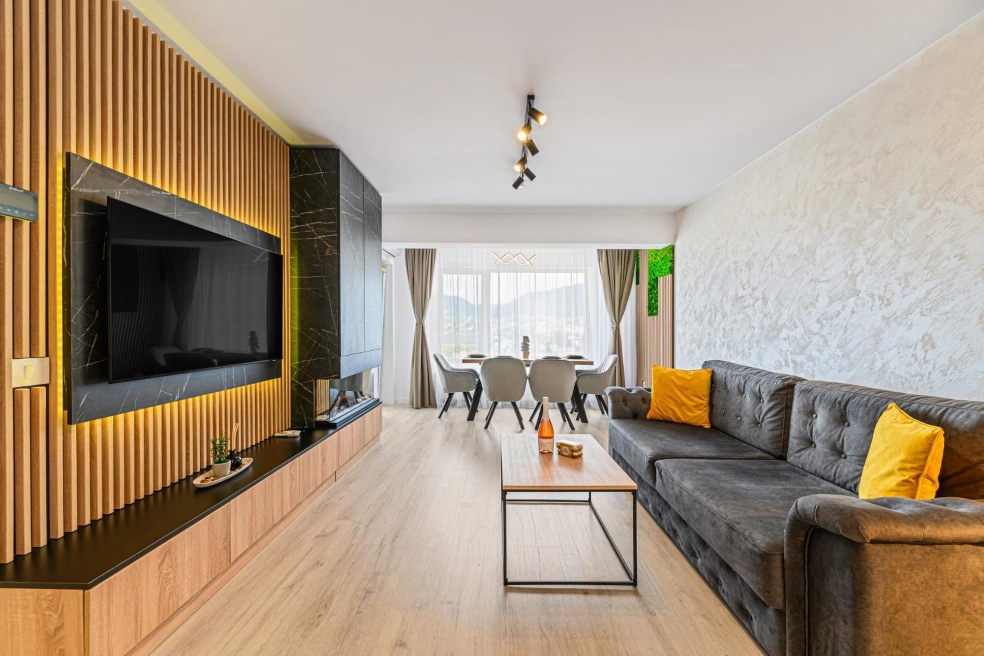 Mountain View Retreat Apartment - Braşov Buitenkant foto